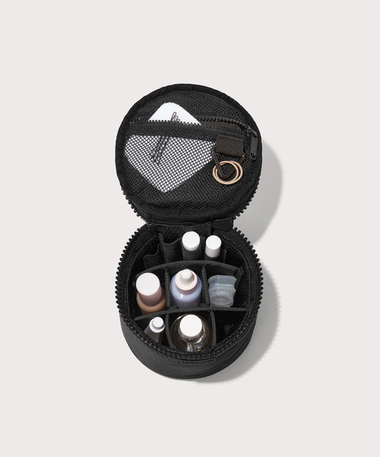 Mila Toiletry Organizer in Onyx, Small