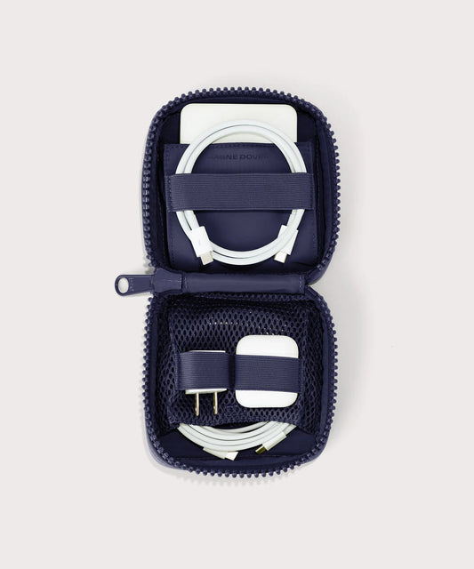 Arlo Tech Organizer in Storm, Small