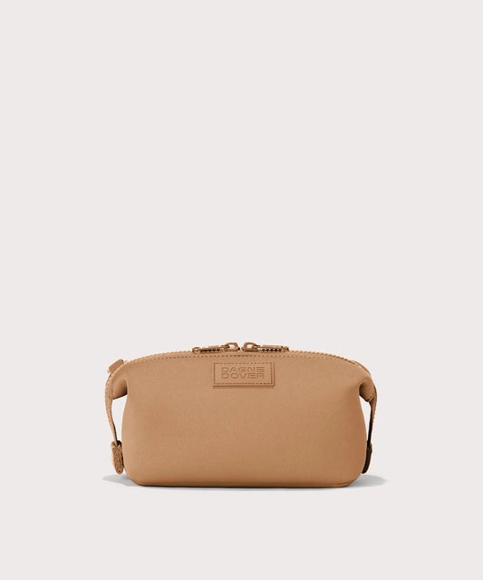 Hunter Toiletry Bag in Camel, Small
